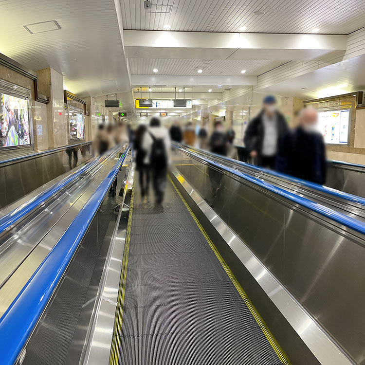 東京駅京葉線への通路