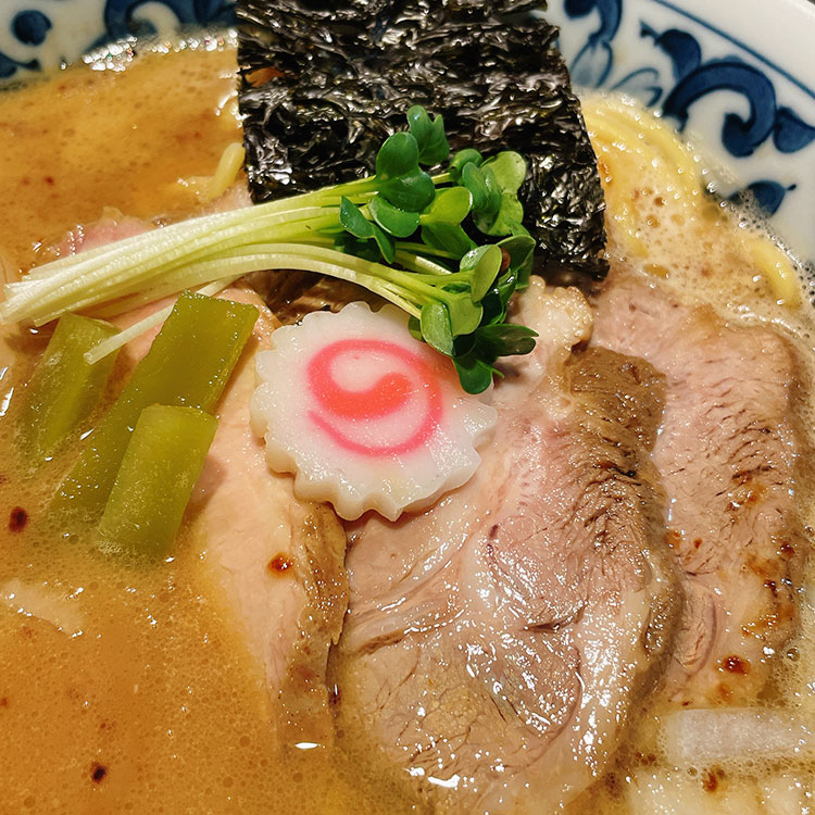 MATSURIKA 特製濃厚鶏白湯麺 醤油