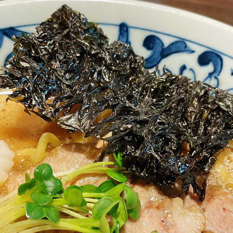 MATSURIKA 特製濃厚鶏白湯麺 海苔
