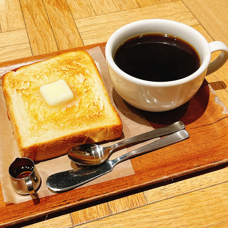 浅草 FEBRUARY CAFE バタートーストとブレンドコーヒー
