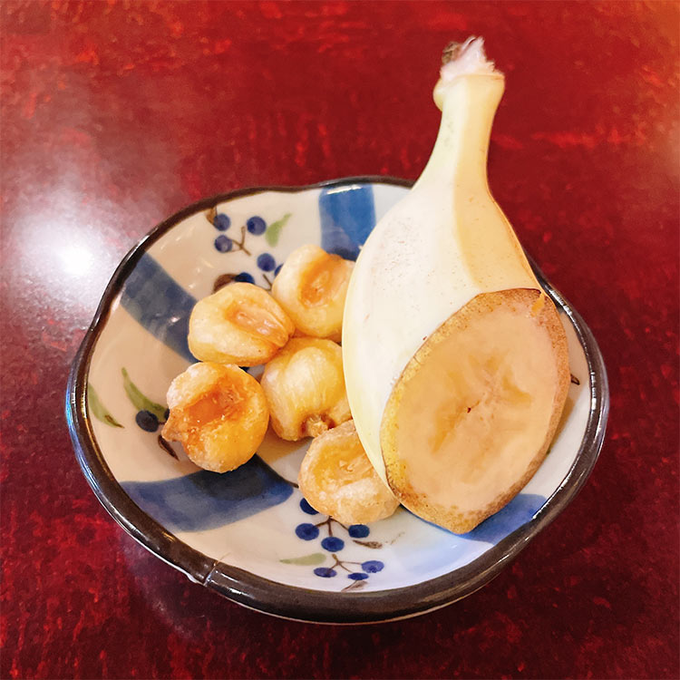 新宿カフェアルル バナナとジャイアントコーン