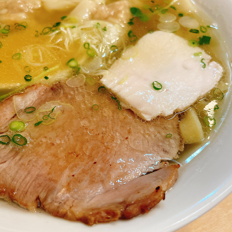 手打ち麺処 好き酒師 海老ワンタンメン チャーシュー