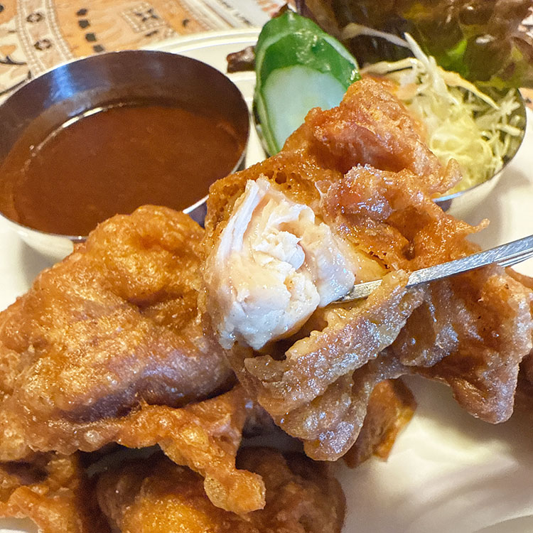 タージ・マハール 富山本店 チキンカラアゲ定食