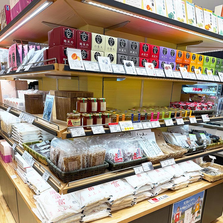 日本橋とやま館 ショップ