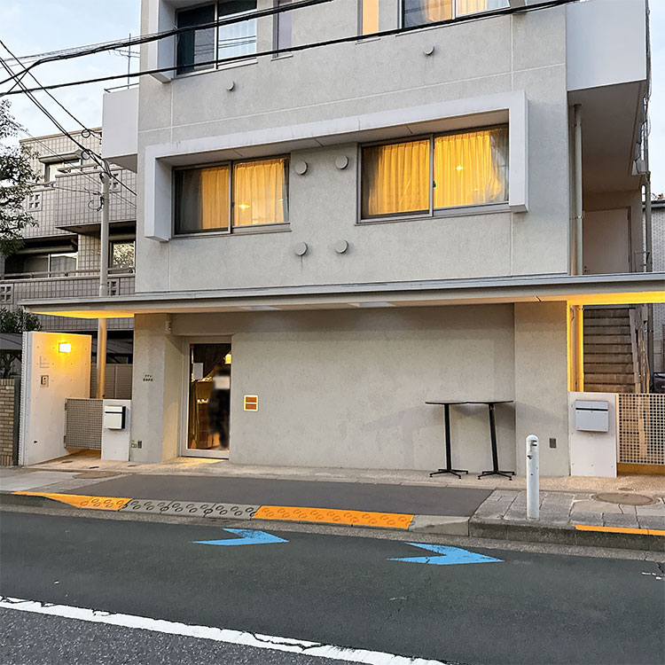 YASUHIRO SENO 外観